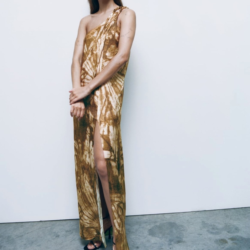 ZARA Limited edition asymmetric dress - medium. NWT
